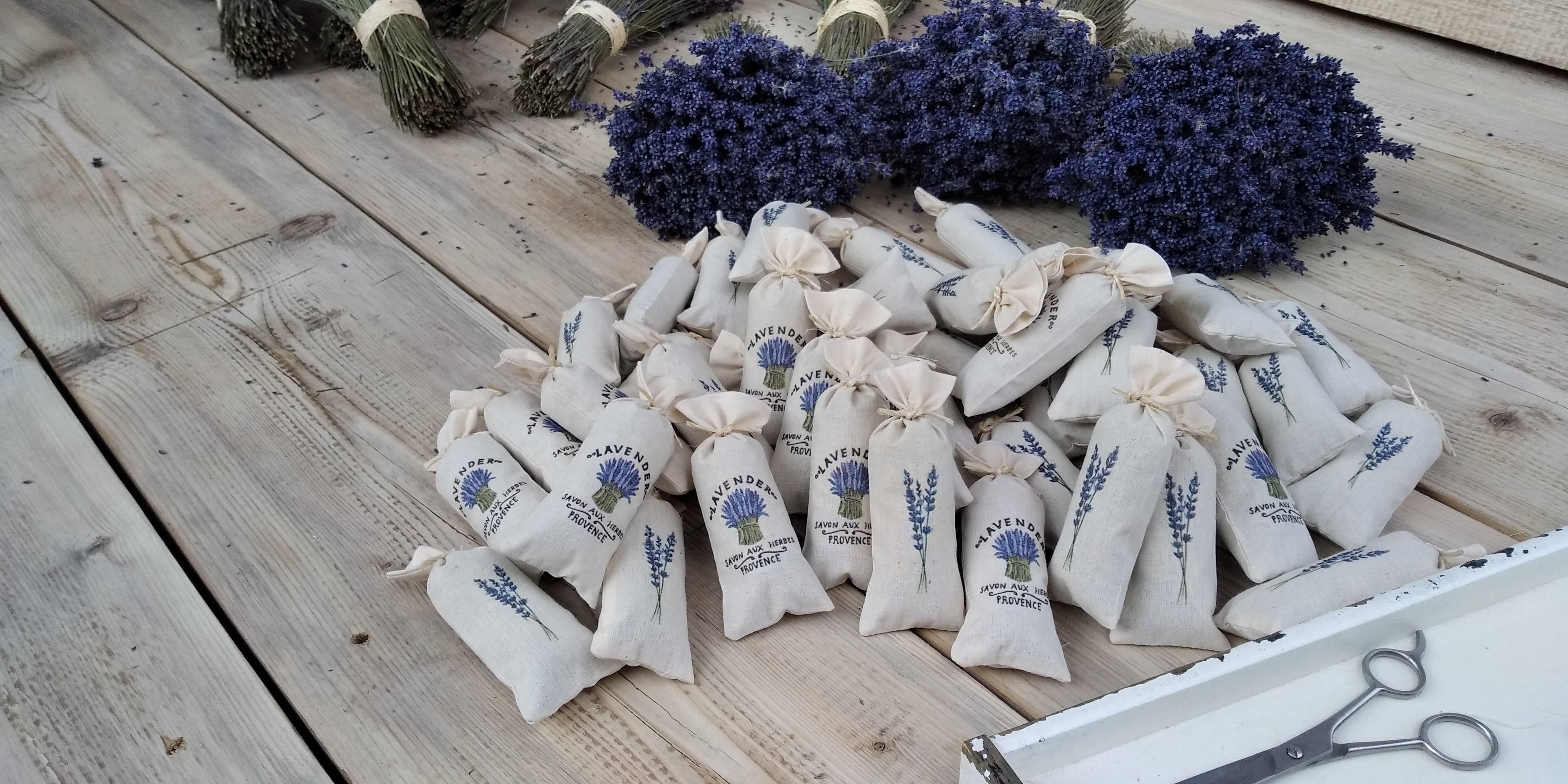 DECORER - Wholesale Sachet - 3 Lavender organic sachets with a beautiful fragrance2