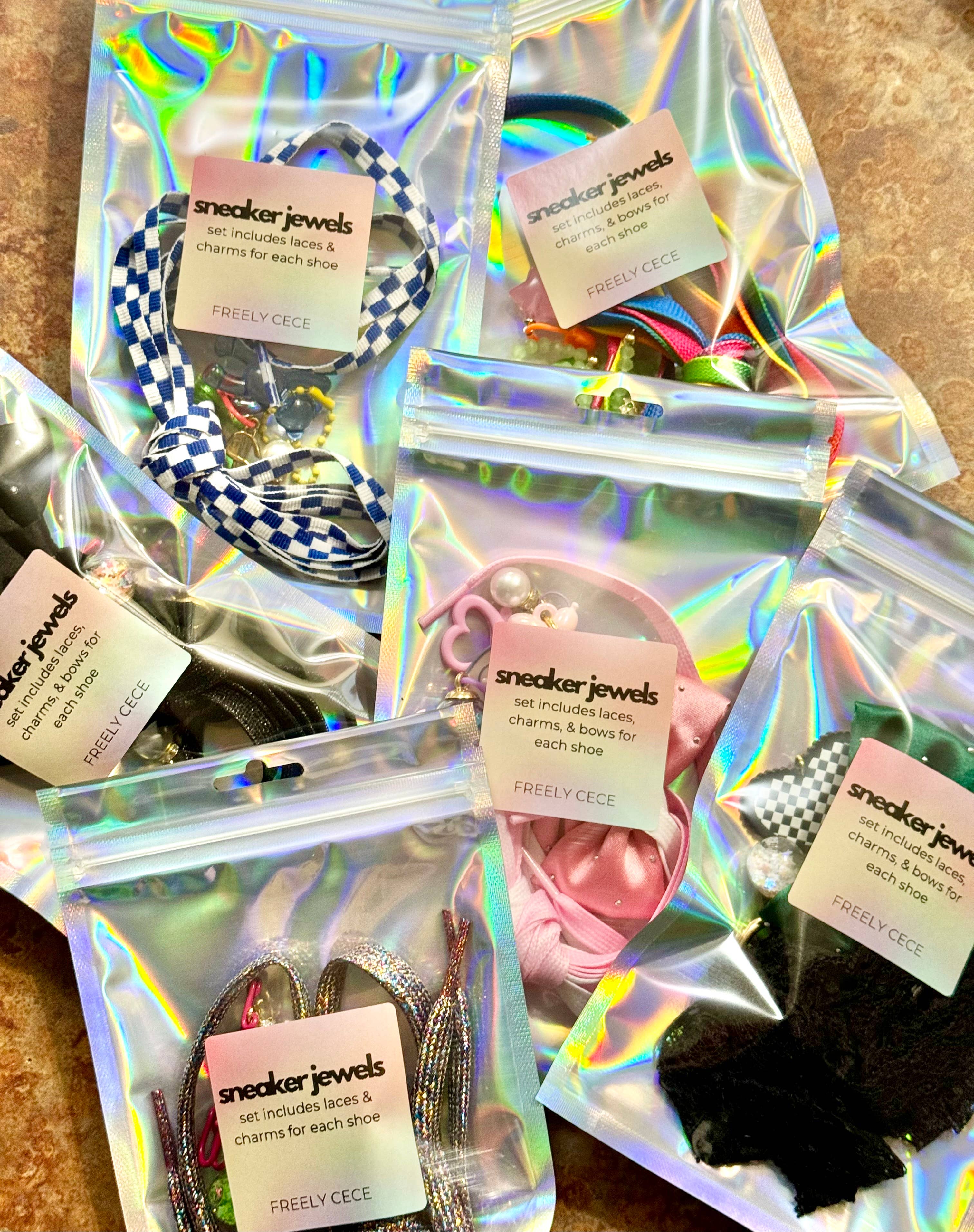 Freely Cece LLC - Wholesale Shoe Jewelry - Women's - Shoe Charms Trendy Sneaker Jewels Shoelaces & Charm Set 7