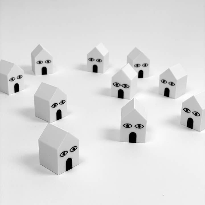 Tadashi Studio - Wholesale Decorative Tabletop Object - Mini House2