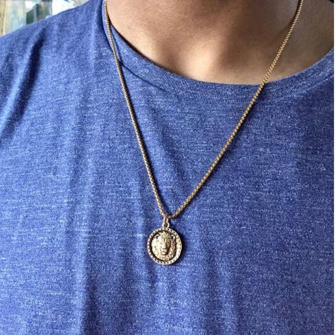 B.BéNI® Christian & Jewish Jewelry – wholesale Pendant/charm necklace – Intrépide Lion Coin in Gemstone Holder Necklace5