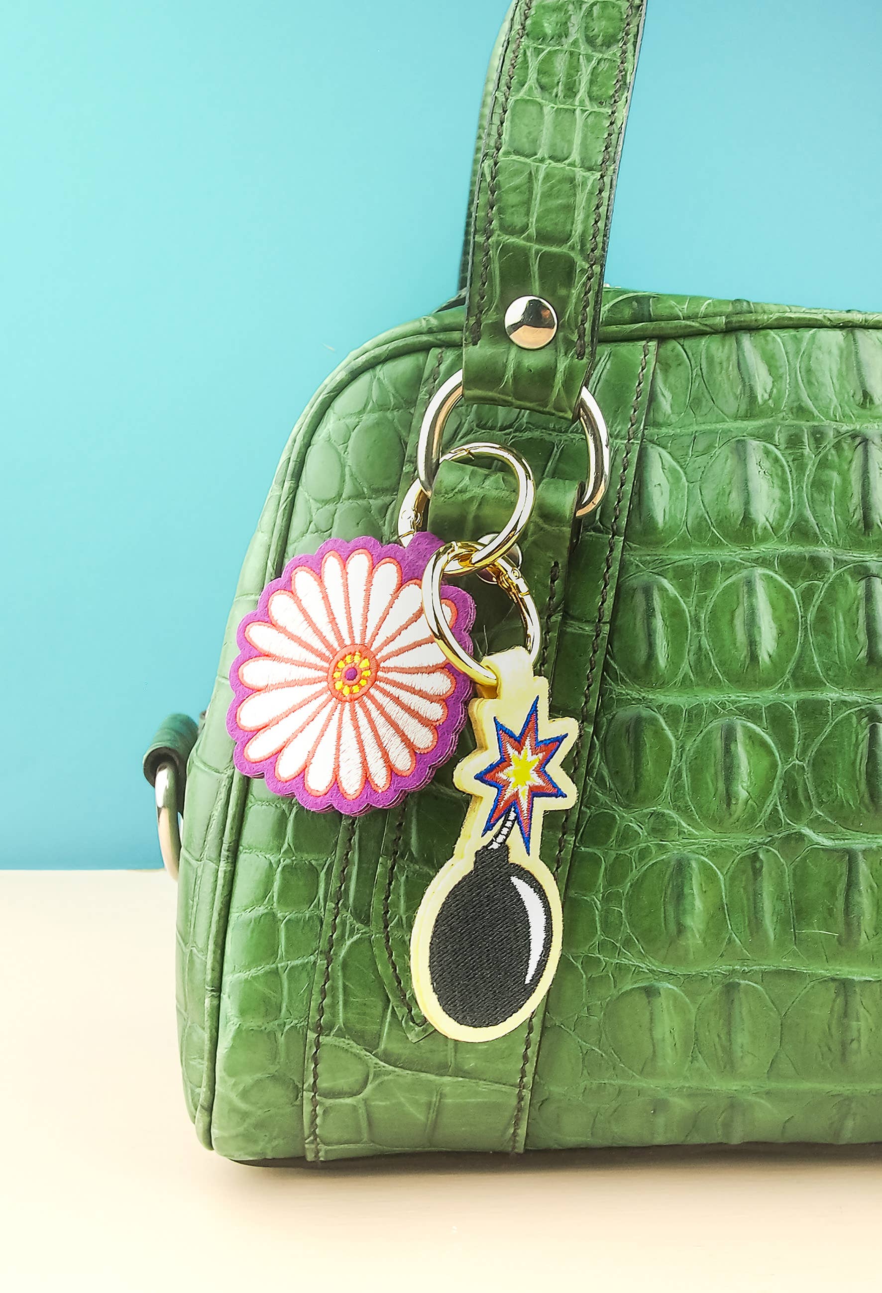 wowgoods - Wholesale Keychain - Women's - Flash Keychain - Bag Charm - Eco-friendly3