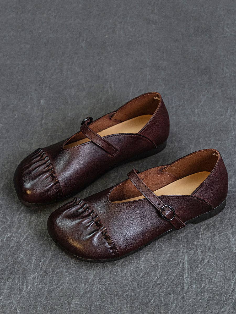 StyleGalX – wholesale Lågskor - Dam – Vintage damskor i äkta läder med låg klack och detaljer i splices3