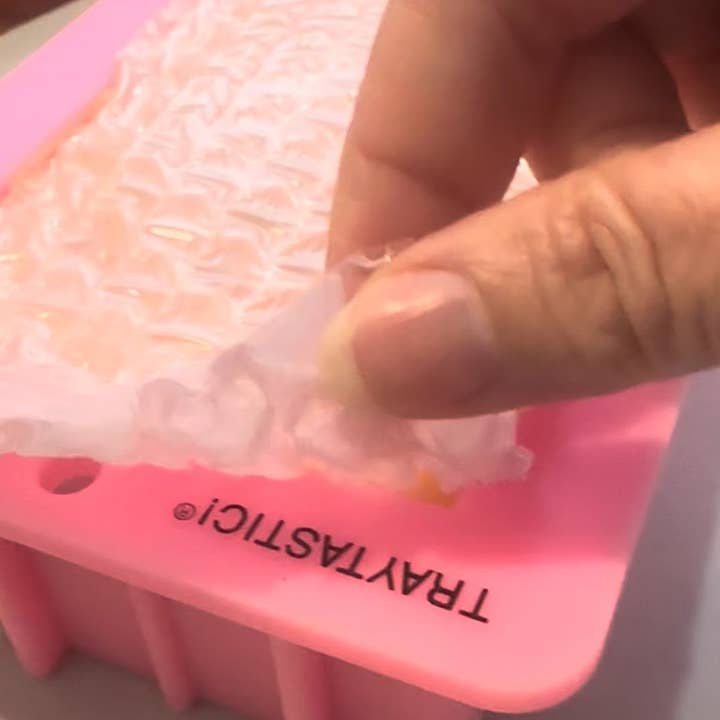 Etti Soap LLC - Wholesale Bar Soap - Golden Milk Goat Soap1