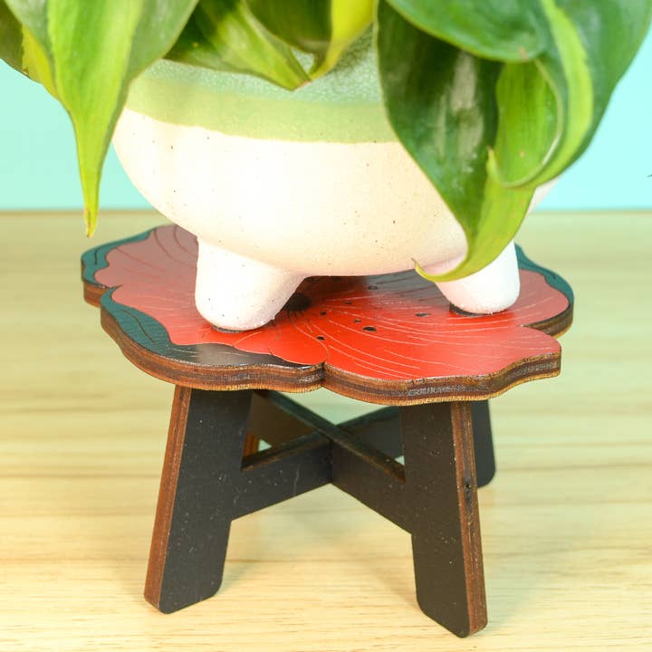 Button and Fern - Wholesale Plant Pot Stand - Red Poppy Flower Plant Stand - 5" Wood Plant Holder1
