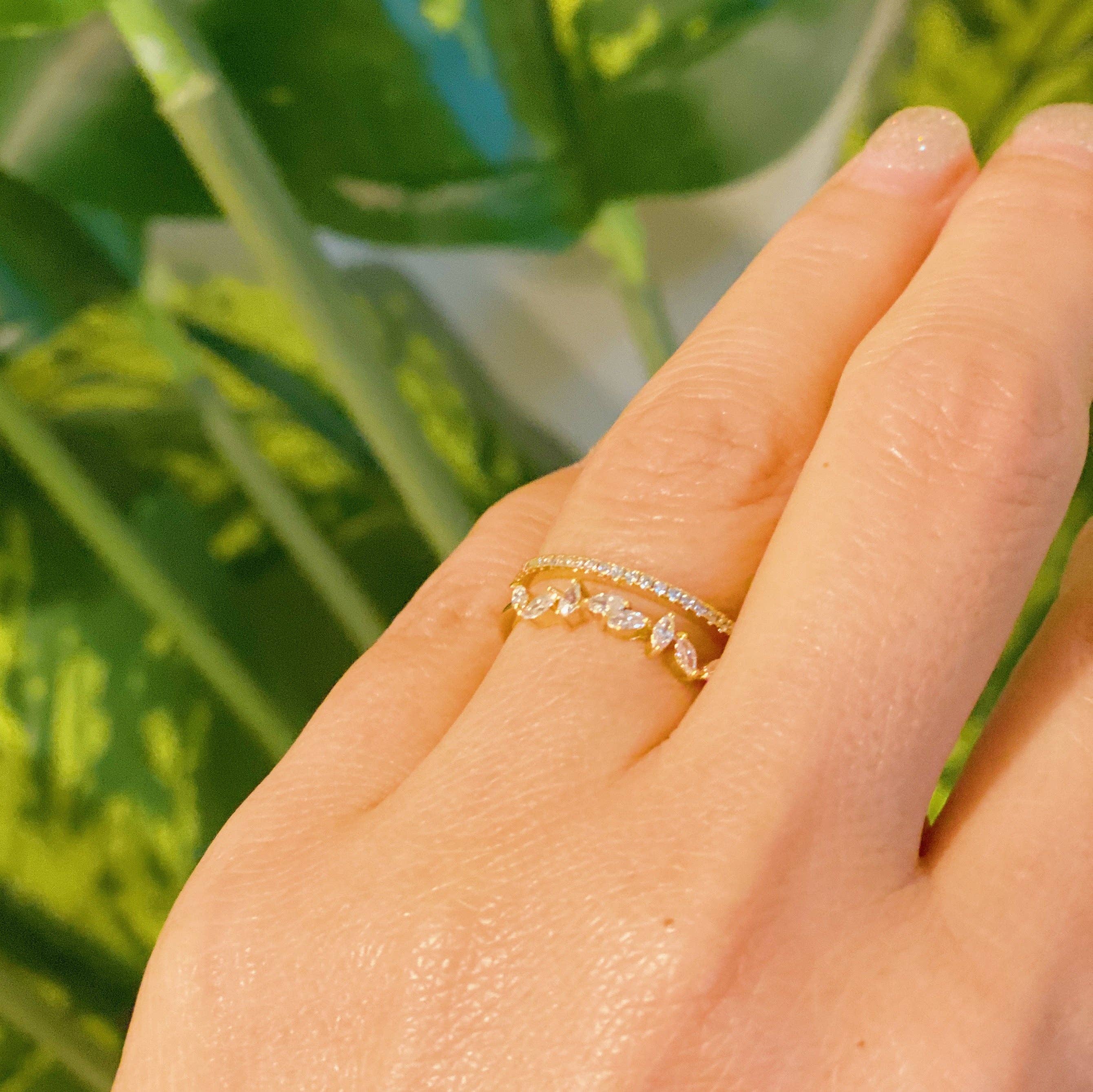 Ellison+Young - Vente Bague avec plusieurs pierres - Bague précieuse française sertie de bijoux4