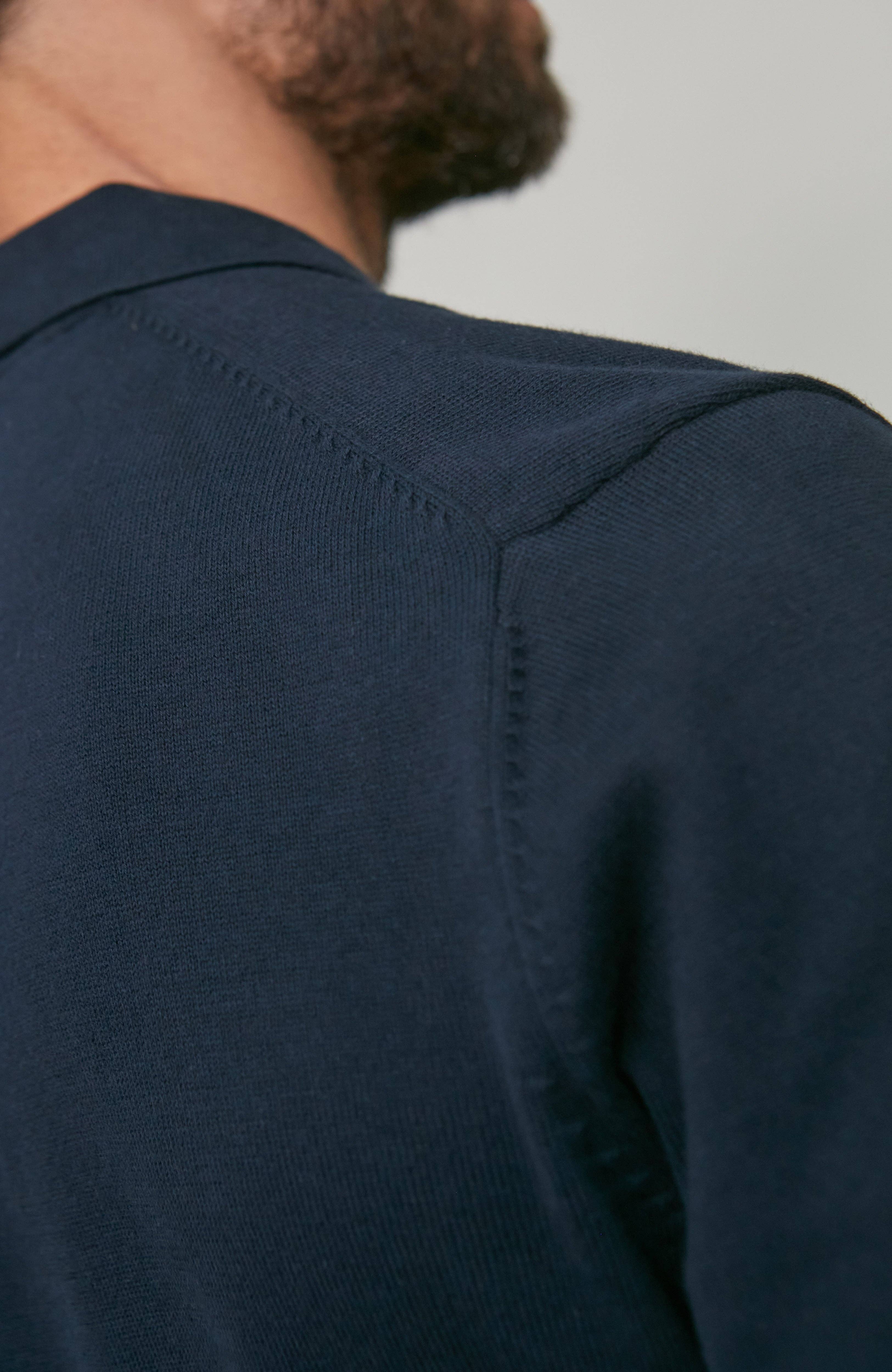 Paul James Knitwear – Großhandel Poloshirt – Herren – Herrenleichte Baumwoll-Poloshirt ohne Knöpfe17