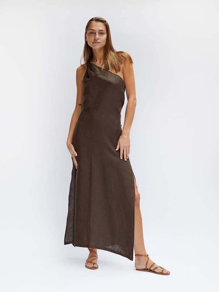 ABITO LAURA per la vendita all'ingrosso da parte di Casa Raki