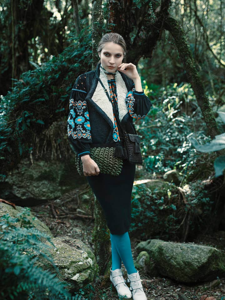 CAPULLO CLUTCH para venta al por mayor de Atelier Avanzar