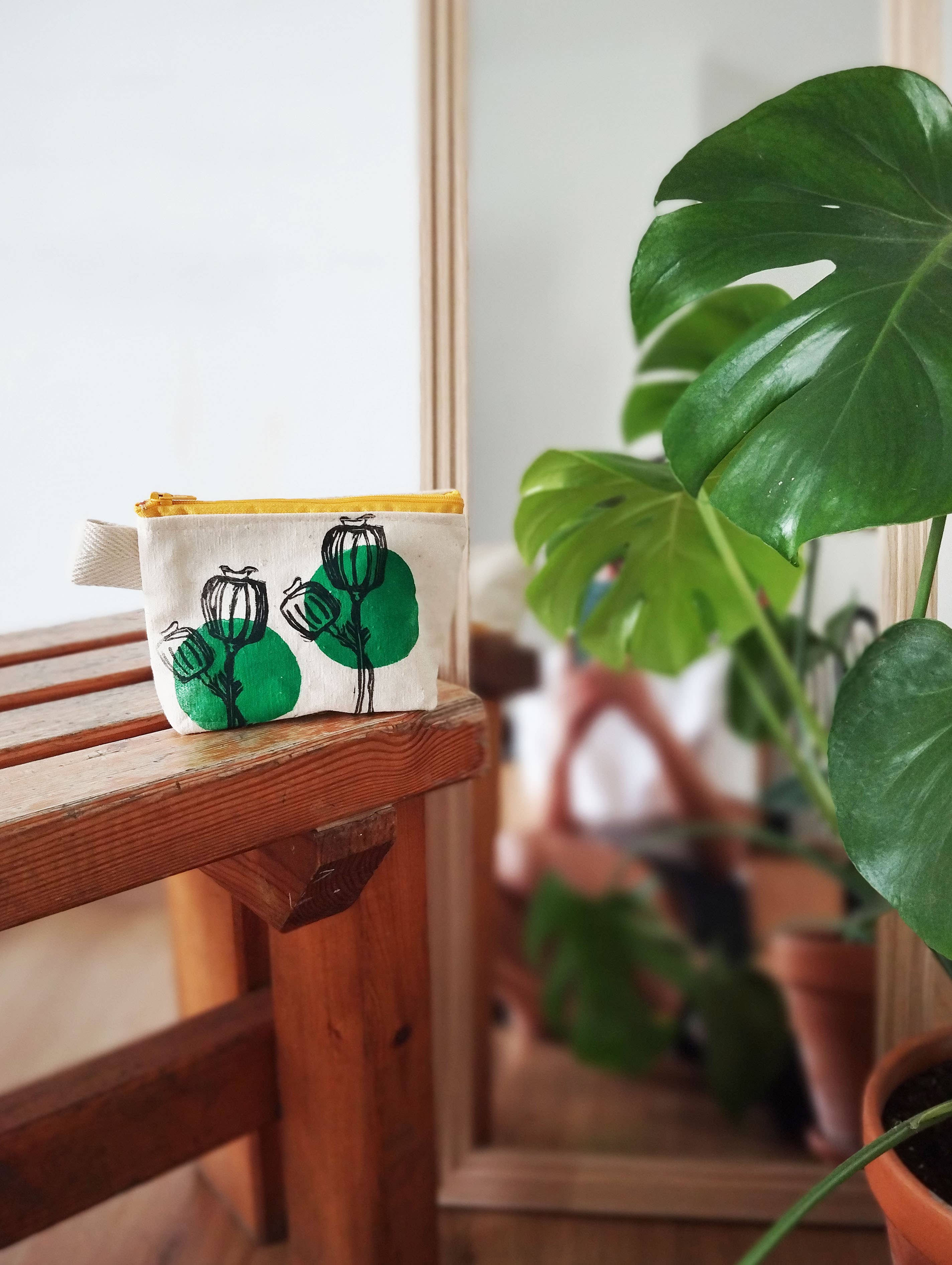 The Ink Job - Wholesale Pouch - Women's - Blockprinted Poppy Print Purse1