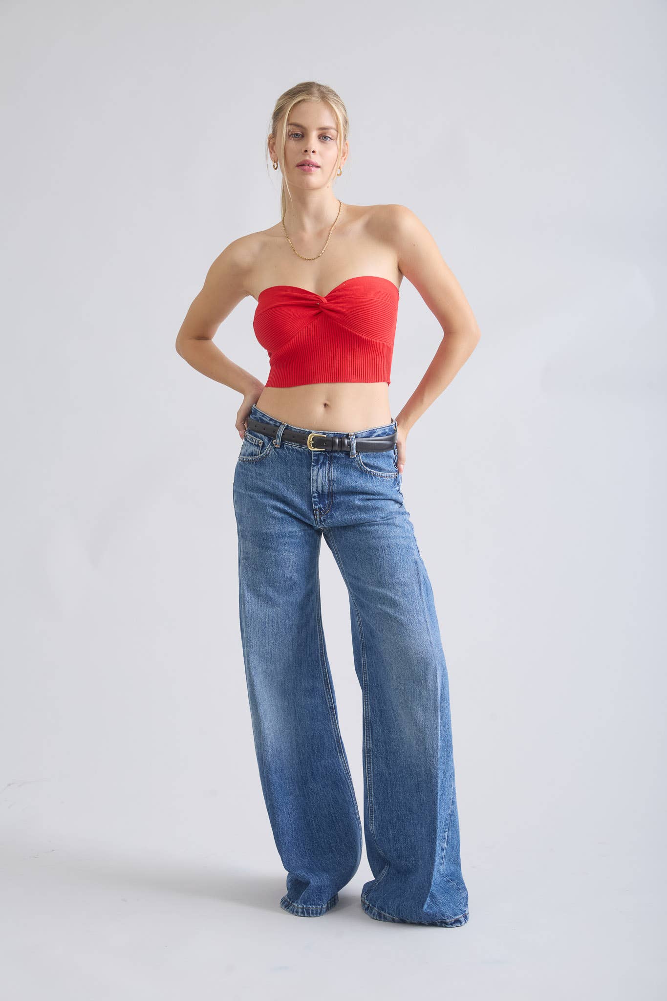 The Workshop Studio - Wholesale Knit Top - Women's - STRAPLESS TWIST FRONT KNIT CROP TOP (PRE-ORDER)5