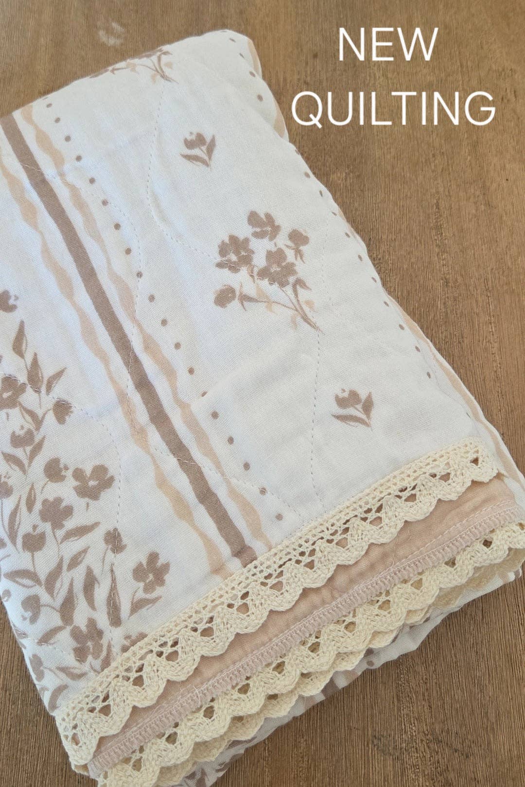 Ellie and Layne - Wholesale Bedding blanket – Kids & Baby - Lettie Floral QUILTED 6 Layer Gauze Blanket1