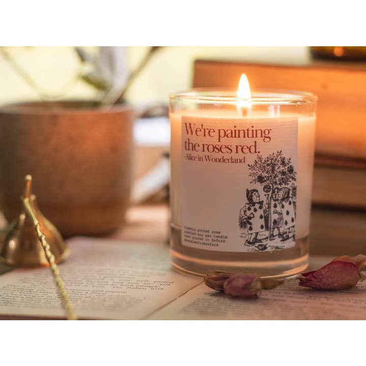 Candles from Oxford – wholesale Jar/filled candle – Painting the Roses Red - Alice in Wonderland Candle Gift
