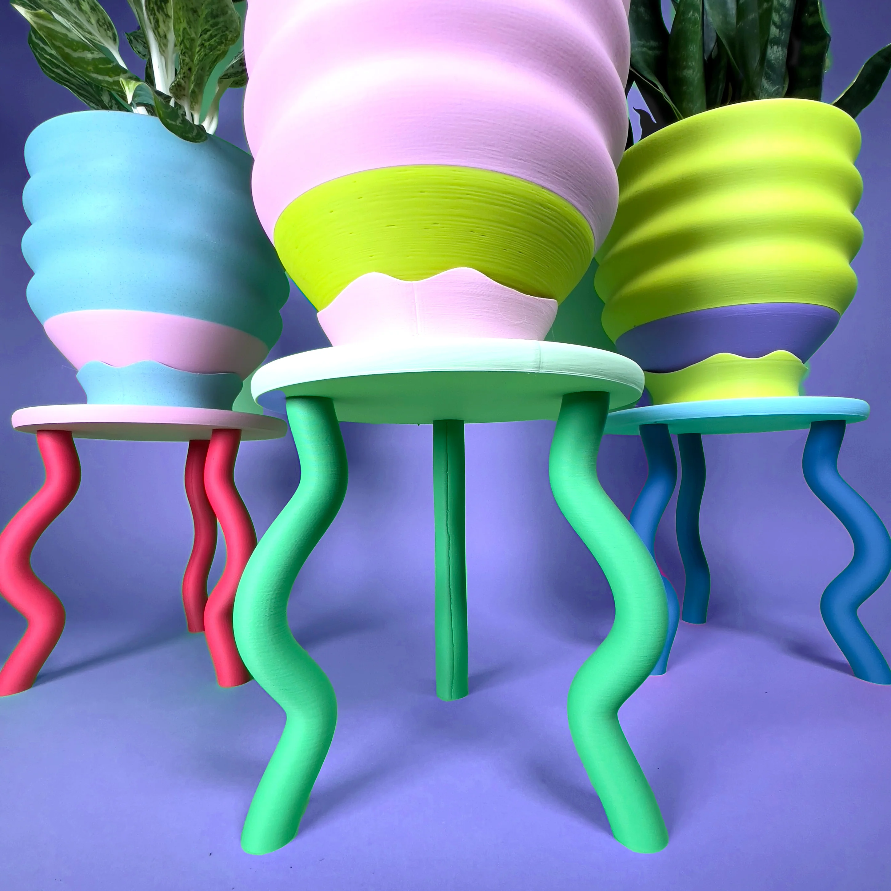 Object Lover - Wholesale Plant Pot Stand - Wavy Plant Stand (3 colorways)8