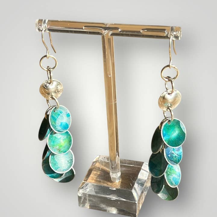 Boucles d'oreilles en aluminium / argent Océan Brume pour la vente par Rachel Stowe Jewellery