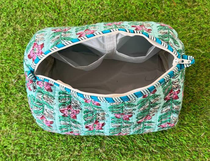 GYPSY STUDIO - Wholesale Makeup/Cosmetic Bag - Girls Bag Women's Makeup Bag Quilted Cotton Block Print Bags2