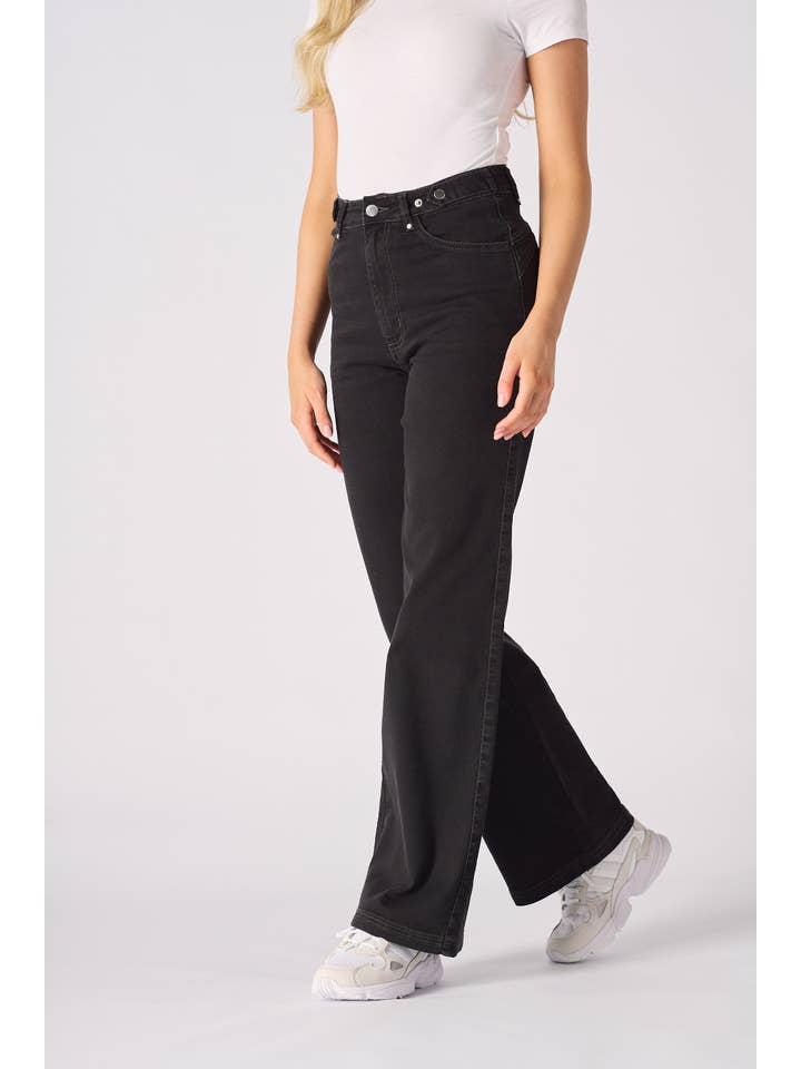 JMOJO UK Limited - Wholesale Jeans - Women's - WIDE LEG SCULPT JEANS - BLACK WASH