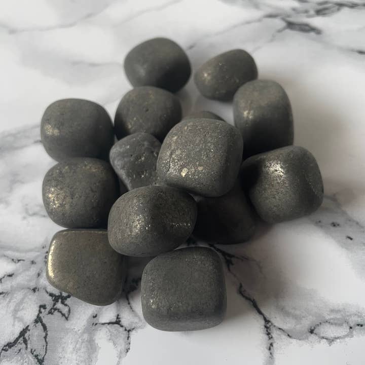 Pyriet kristallen tuimelstenen voor wholesale door Tsuchi Crystals