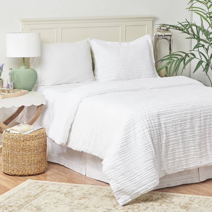 Eyelashes White 4 Piece Comforter Twin Set for wholesale by C&F Home