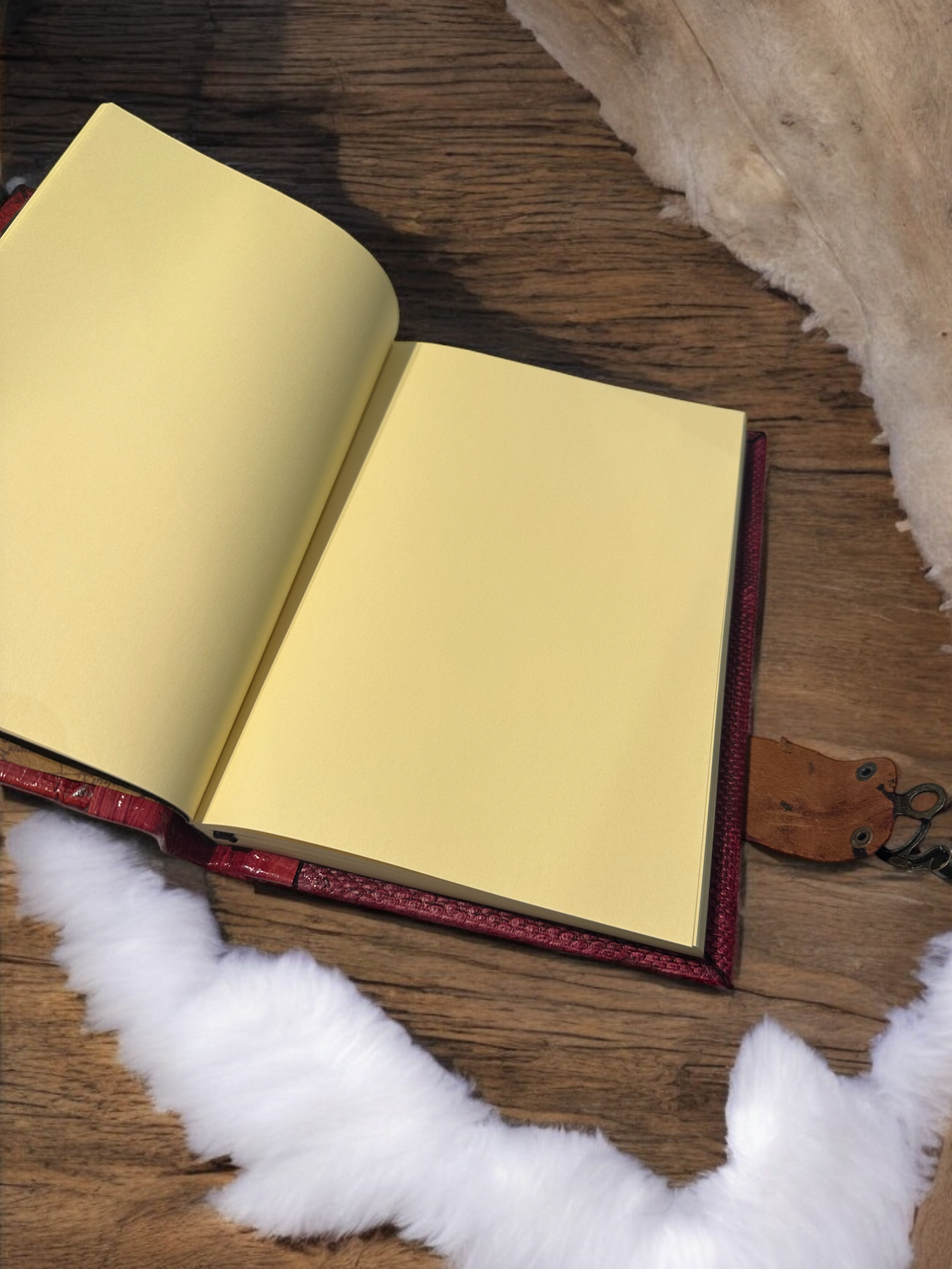 CRETE TRADING INC - Wholesale Journal/Diary - Handmade Leather Journal Belt Strap Cat Red10