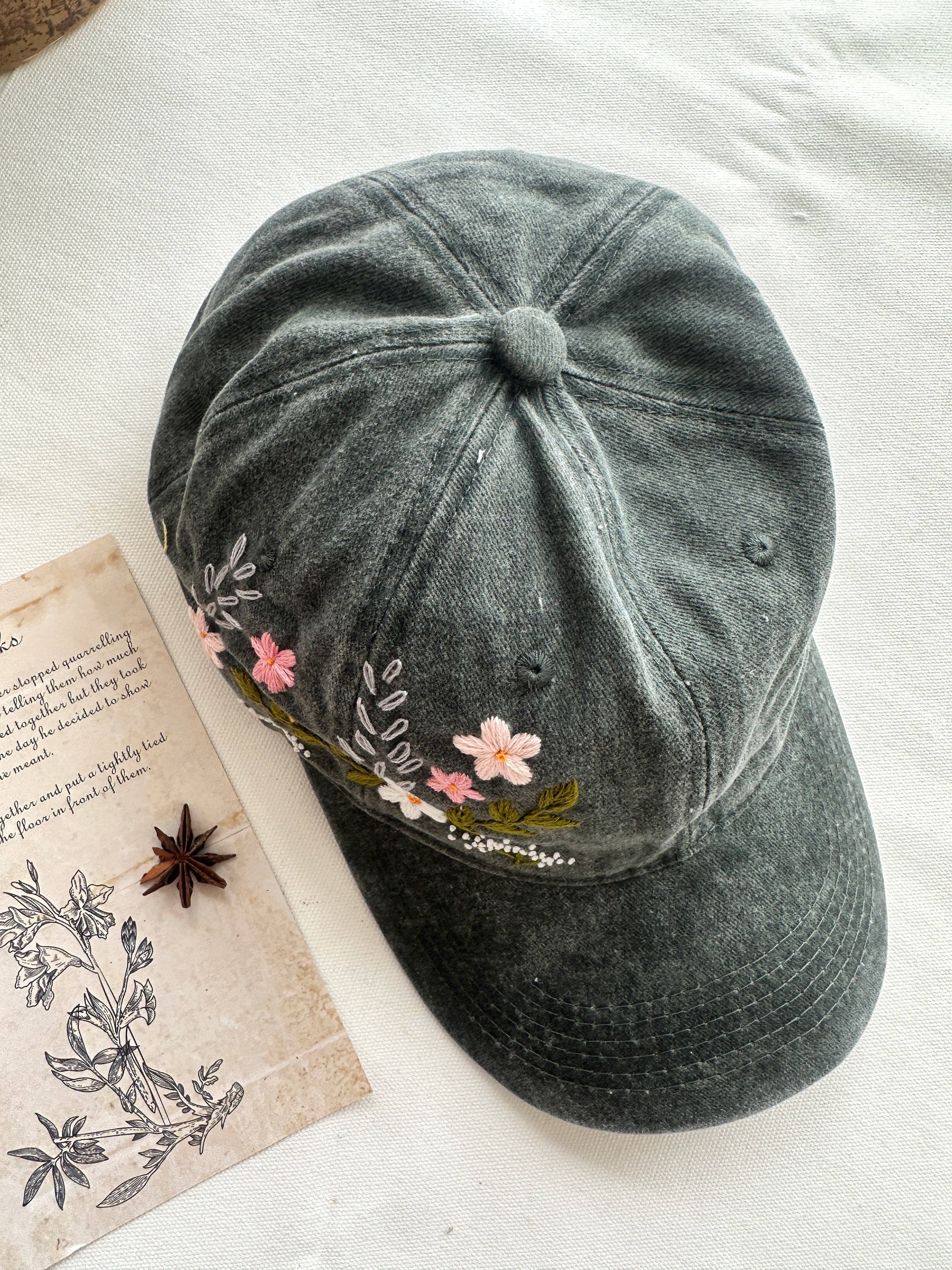 Quince Fables - Vente Casquette de baseball – femme - Casquette de baseball brodée Flower Garden✅2