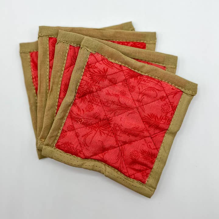 Sottobicchieri trapuntati Pink Palms per la vendita all'ingrosso da parte di AMANSH