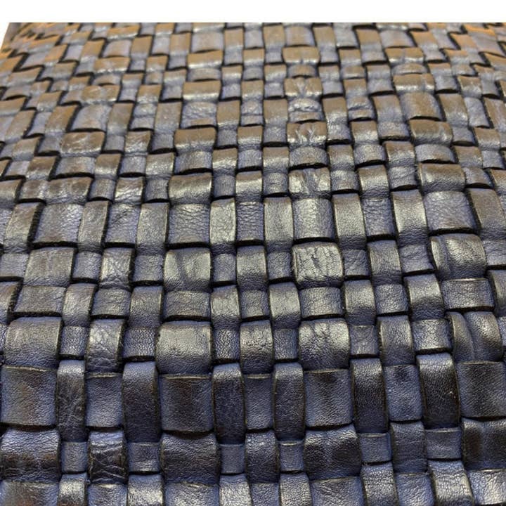 Arrigo - Wholesale Shoulder Bag - Women's - Arrigo Leather Shoulder Bag Made Of Supple Braided Leather23