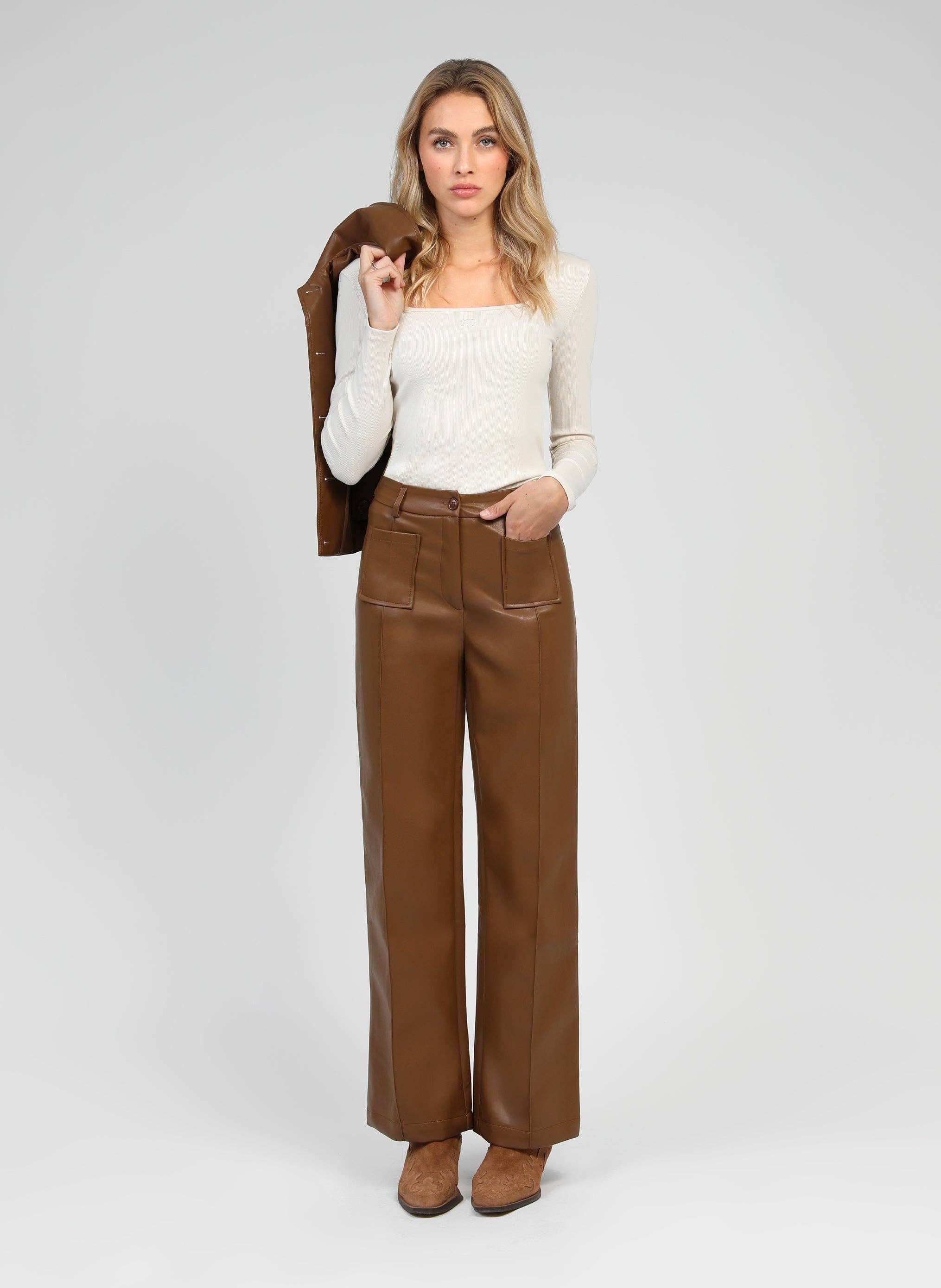 An'ge - Wholesale Pants - Women's - PALOE camel PANTS1
