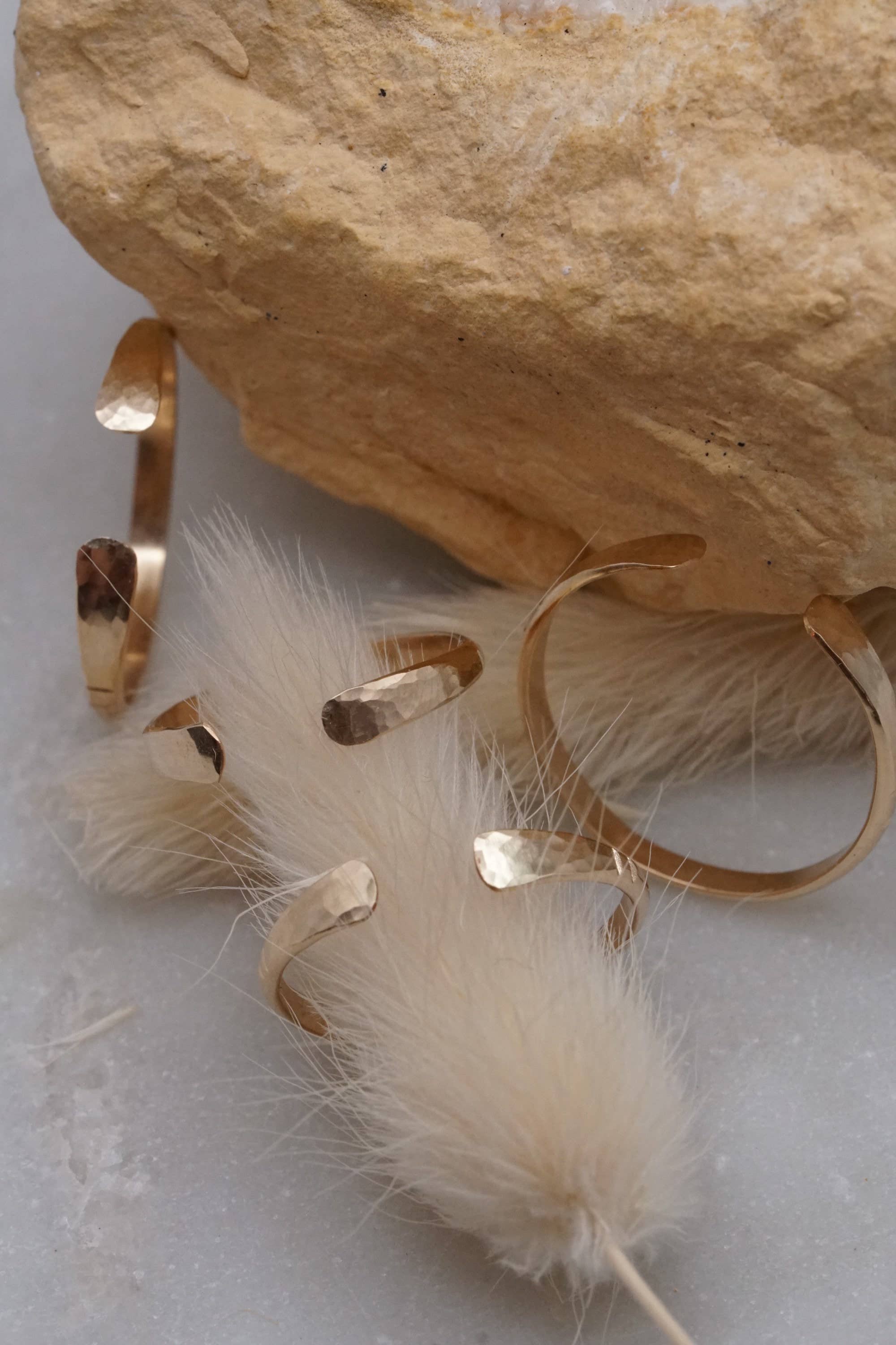 Kundi & Co - Wholesale Band/Stacked Ring - Oar3