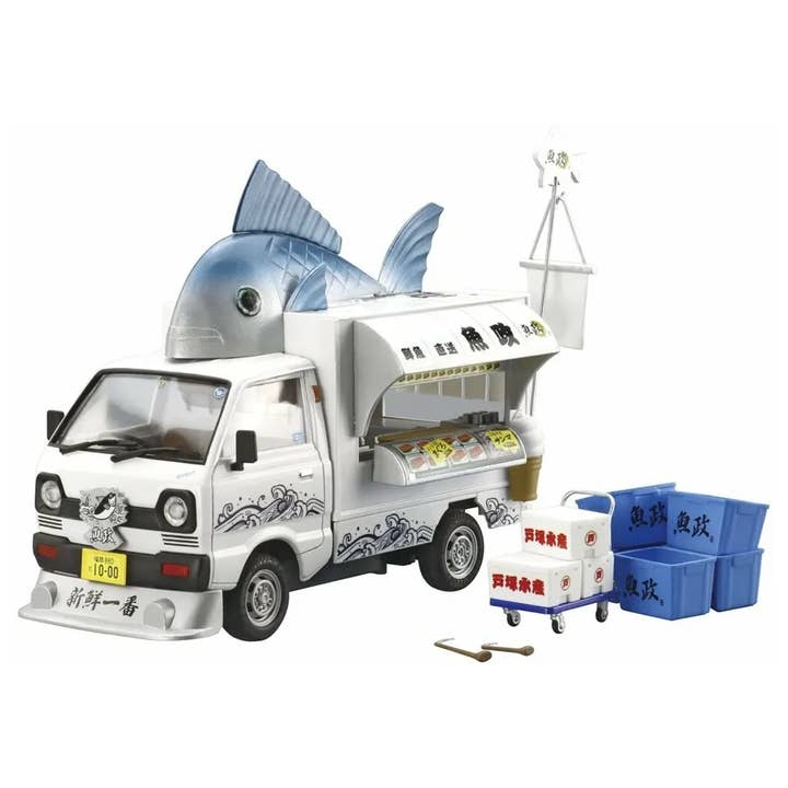 Aoshima: 1/24 Catering Machine Fish Paradise Scale Model Kit #01 for wholesale by The Shumi Company