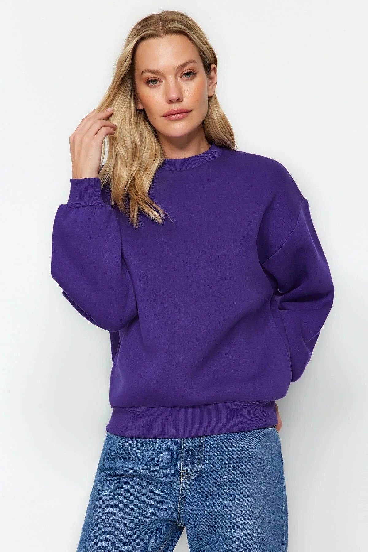 Hoxton Gal – wholesale Sweatshirt – Women's – Thick Fleece-Lined Regular Fit Crew Neck Basic Knit Sweatshirt42