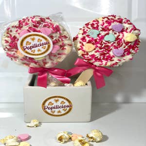 Sweethearts Conversation Hearts Candy Valentine's Day Box, 0.9oz - 7 Fruity  Flavors