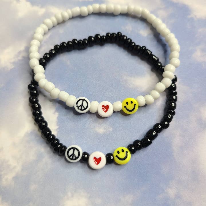 Doohickies & Such - Wholesale Beaded Bracelet - Love Peace Happiness Beaded Bracelet3