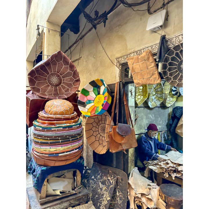 SOUK in the CITY - Wholesale Pouf - Unicolor Leather Poufs12