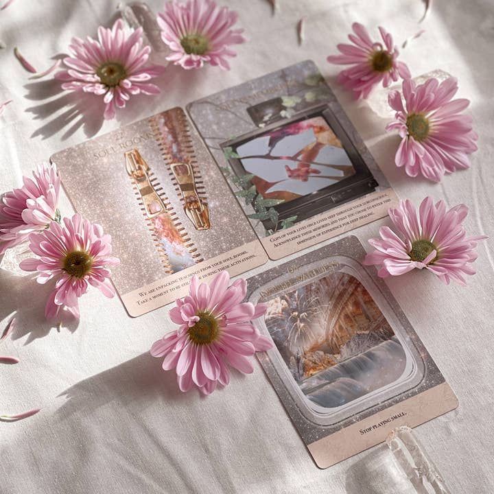 REMOVED BRAND - Wholesale Tarot Cards - Starlight Frequencies Oracle Deck8