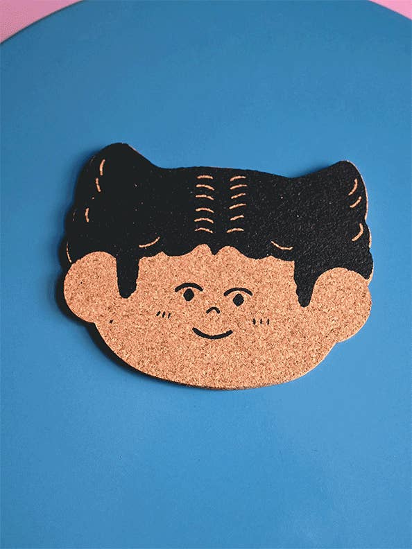 Set de quatre sous-verres en liège « Cat Person » pour la vente par Natali Koromoto