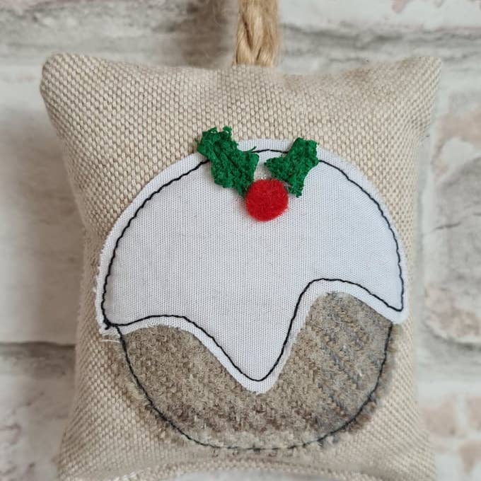 Pudding Hanger for wholesale by Sweet Williams