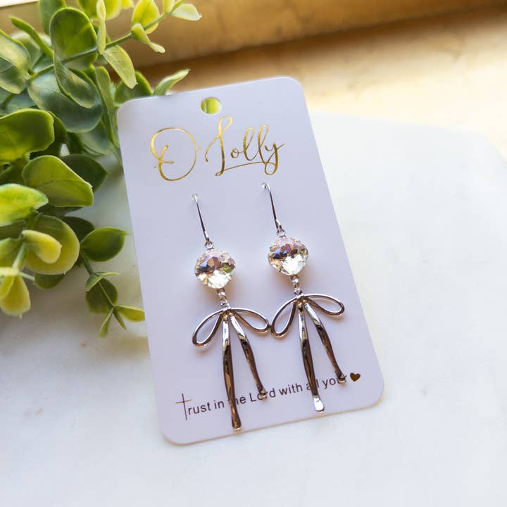 O’Lolly Jewelry - Wholesale Dangle Earrings - "Blakely"- Clear 10mm Stone w/Gold Bow Dangle Earrings