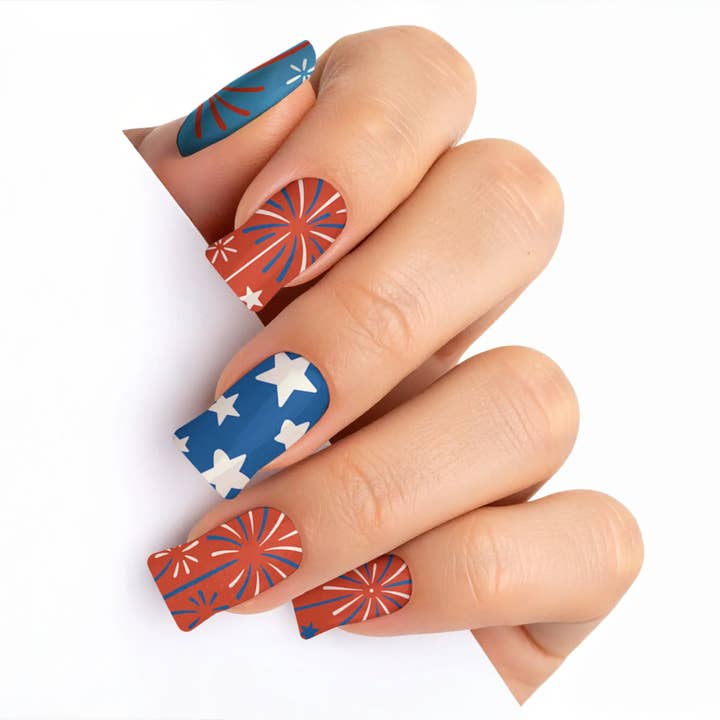 FYNE BODY - Wholesale Press-on/fake nails - Glitter Beam 4th of July Press-On Nails28