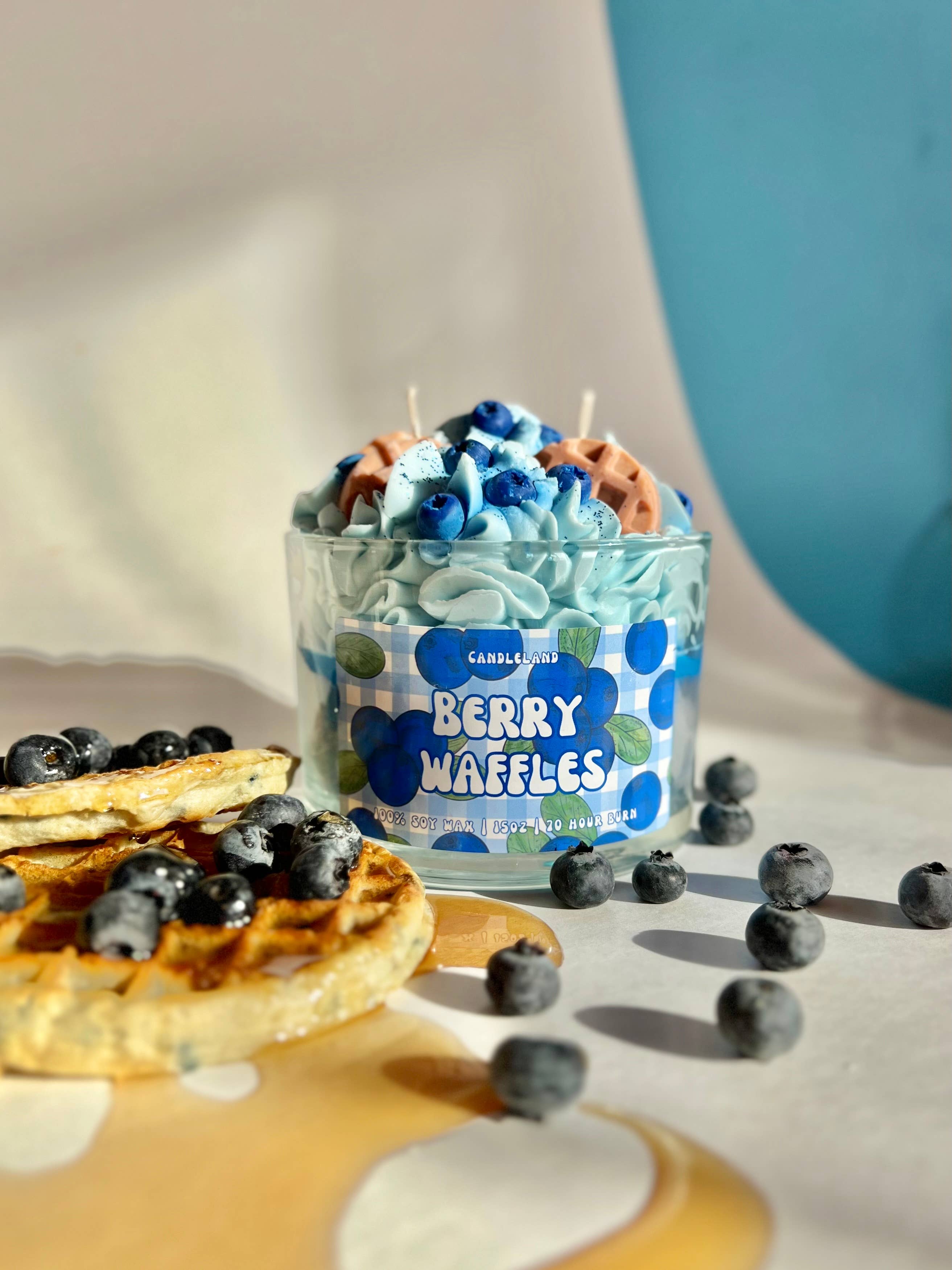 Candle Land - Vendita all'ingrosso Candele regalo - Candela ai Frutti di Bosco | Candela Dessert Montata2