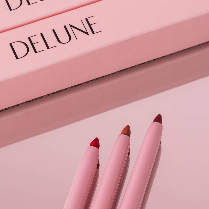 LuxMatte Lip Liner for wholesale by Delune