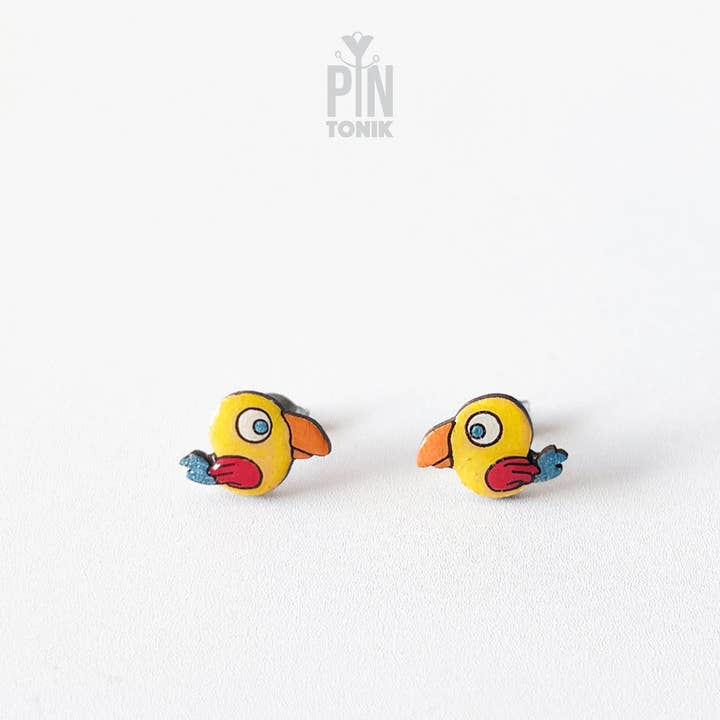 PinTonik – Engroshandel Ørestikkere – Søde papegøje-ørestikker - Skævt fuglesmykke6