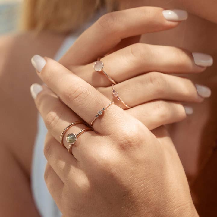 Bague en argent sterling 925 Gorgeous Gems Blue Mix pour la vente par Leaf Jewelry