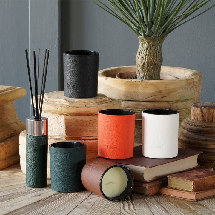 Blue Ocean Traders - Wholesale Jar/Filled Candle - Bois & Tabac Black Candle & Whiskey Tumbler2