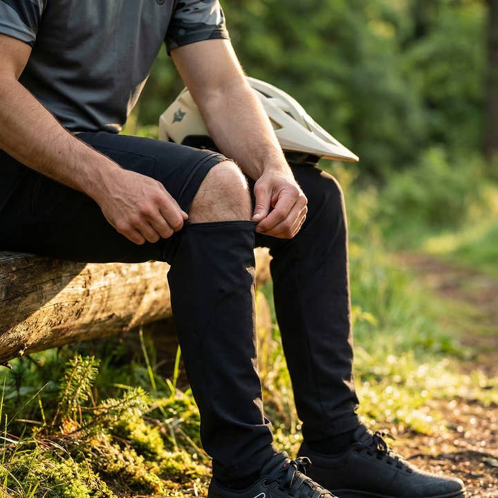 Centaur 3-in-1 Zip-Off Trousers - Black for wholesale by Odyssey Activewear