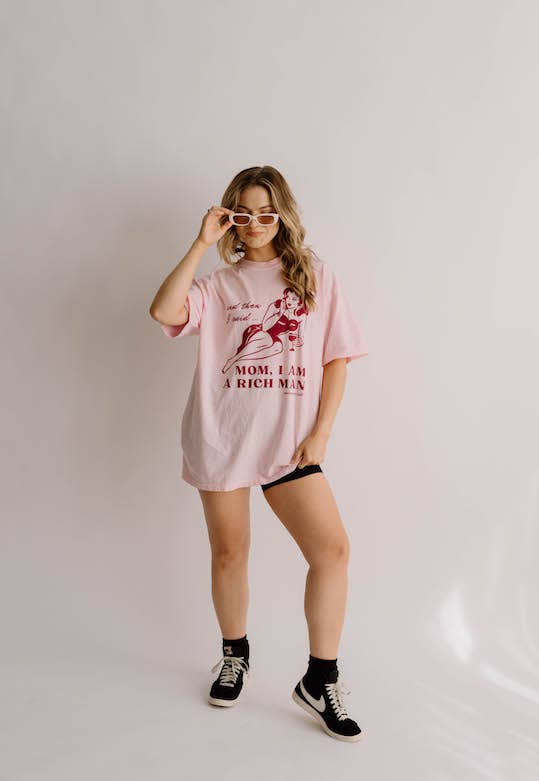 Uncommon Wild - Wholesale Tunic - Women's - Feminist Women Empowered Grunge Comfort Colors Graphic Tee4