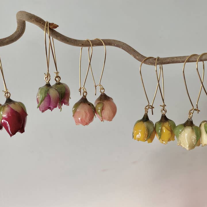 Lakoo Designs – wholesale Hängande örhängen – Rose Drop örhängen1