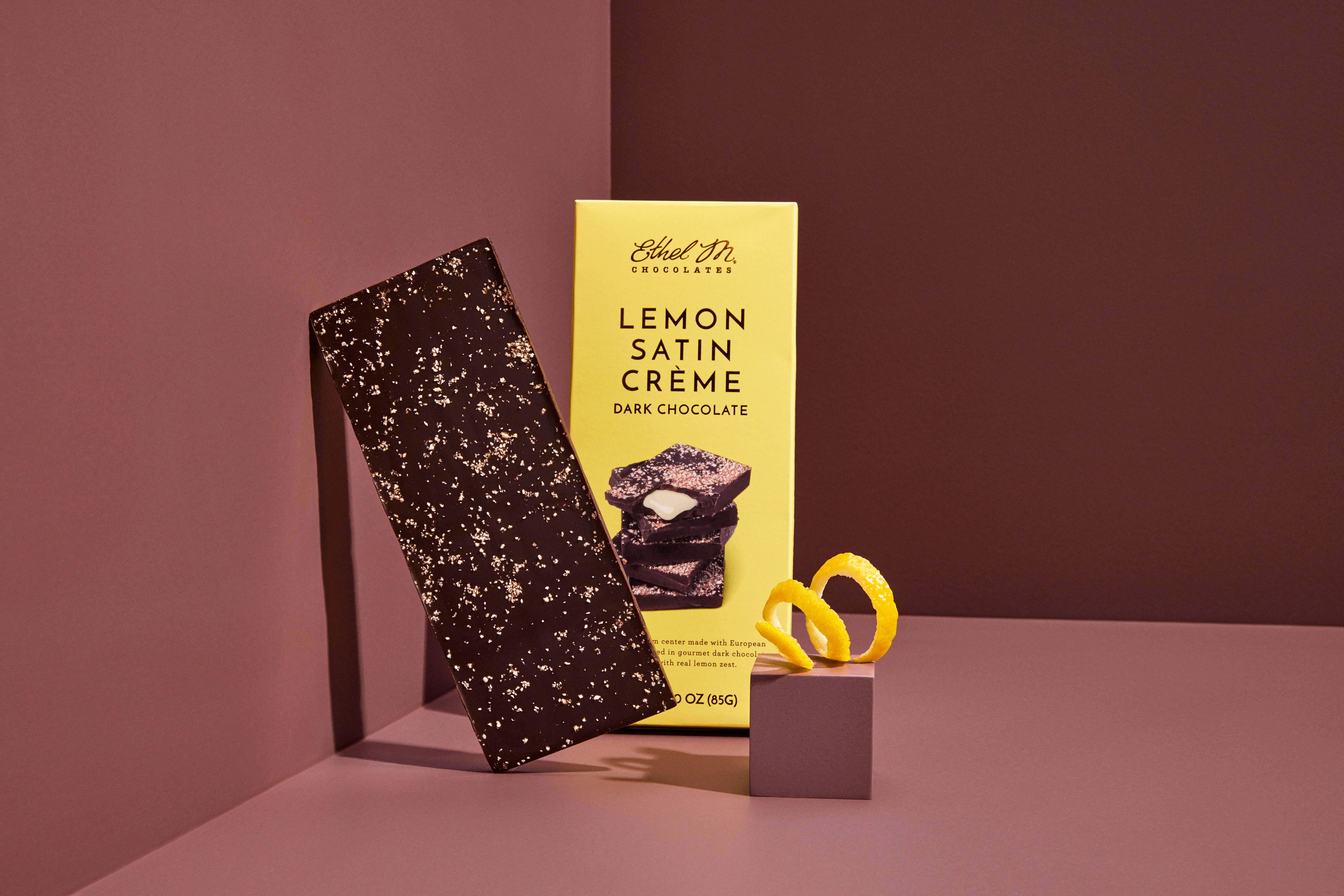 Ethel M Chocolates - Wholesale Chocolate Bar - GOURMET LEMON SATIN CRÈME DARK CHOCOLATE TABLET BAR1