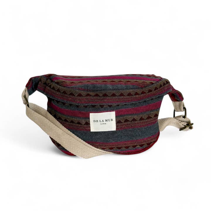 Aura de sac banane pour la vente par DE LA MUR LINE US Inc