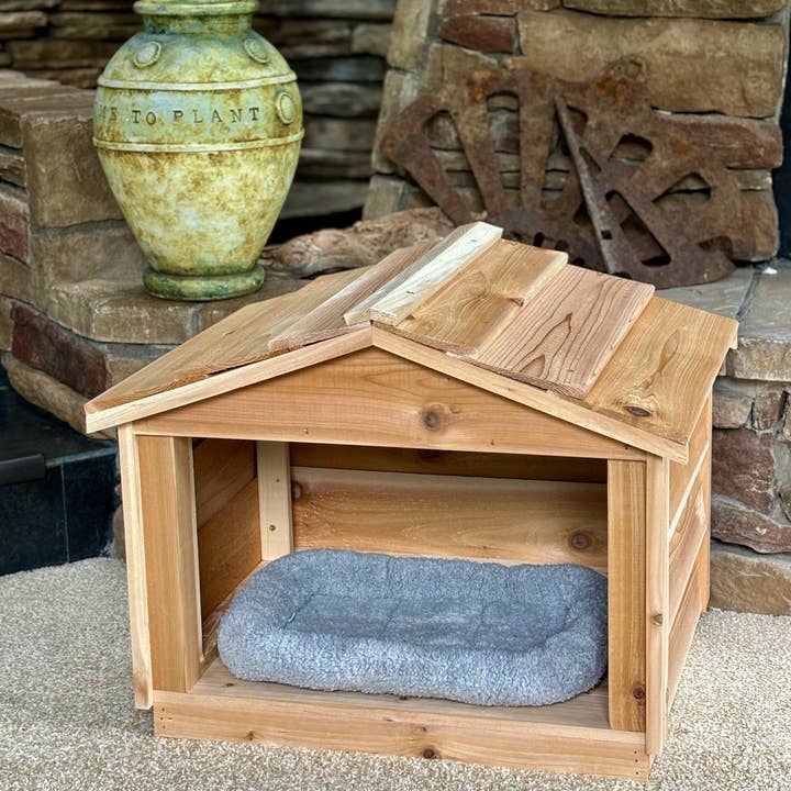 UnderCover Pet Houses - Wholesale Pet Bed - Cat - Indoor Cat House