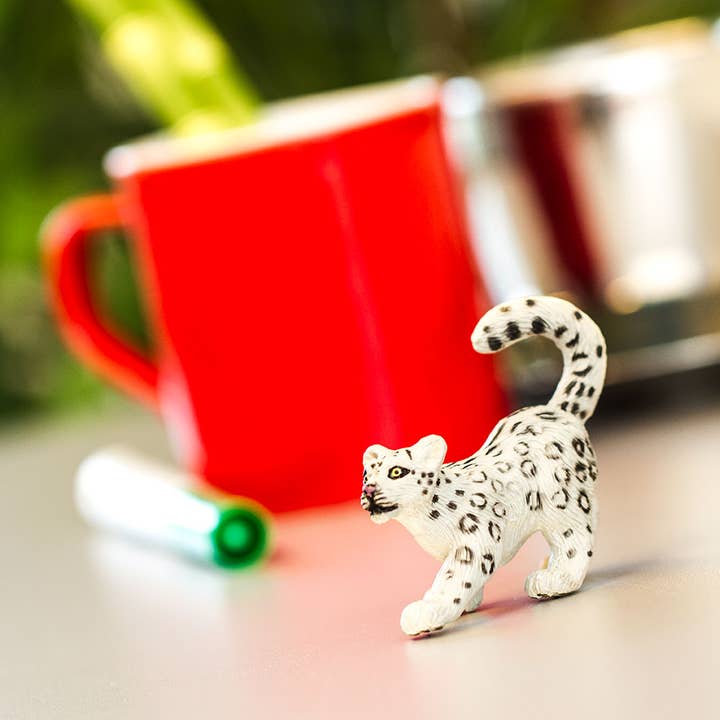 Safari Ltd. - Wholesale Figurine Toy - Kids - Snow Leopard Cub Figurine Toy for Kids
